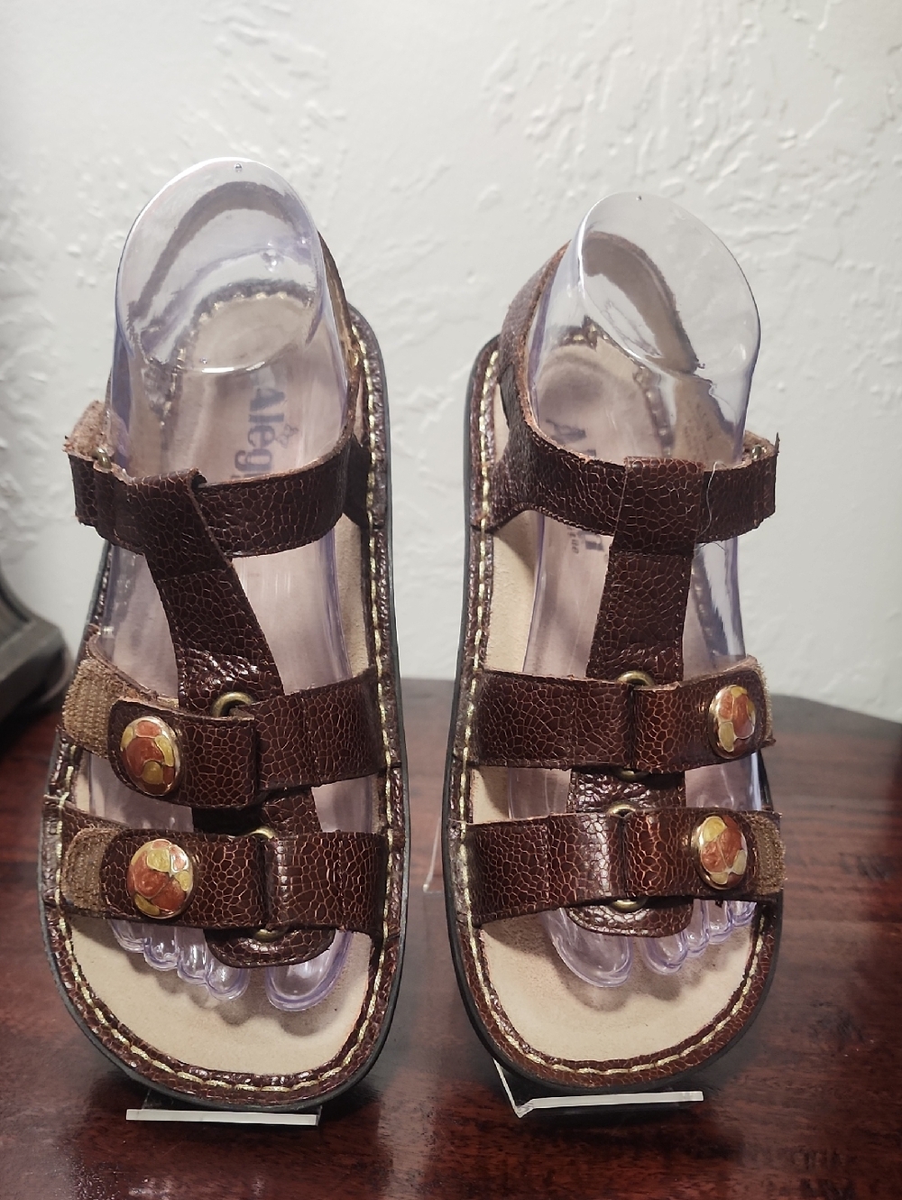 Alegría sandals